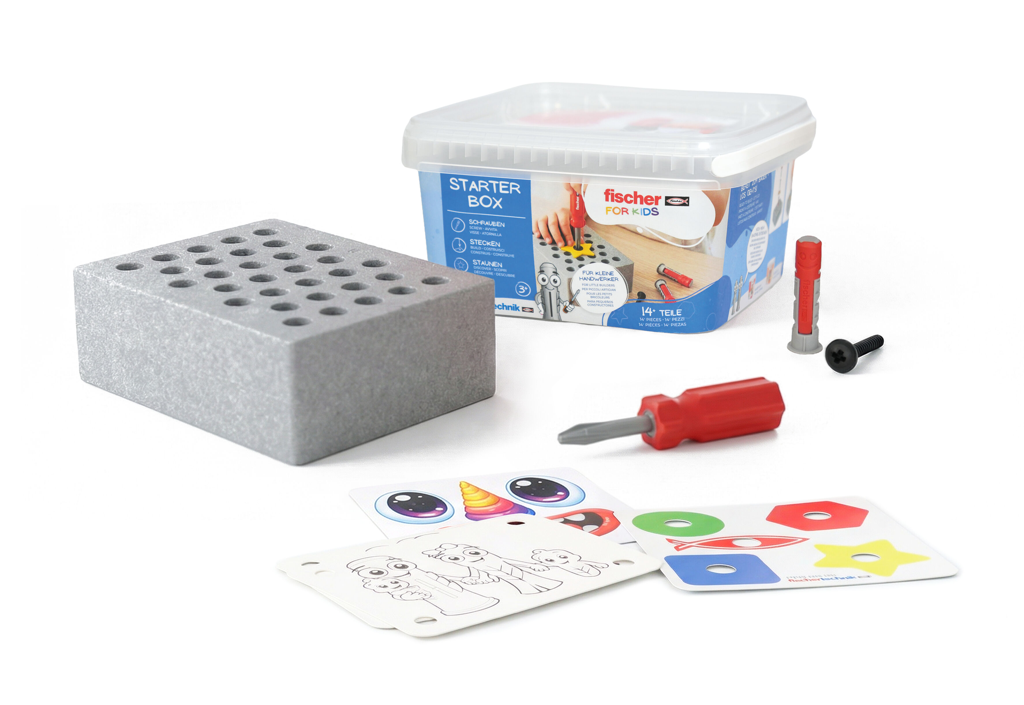 Building and playing fun with the construction toys from